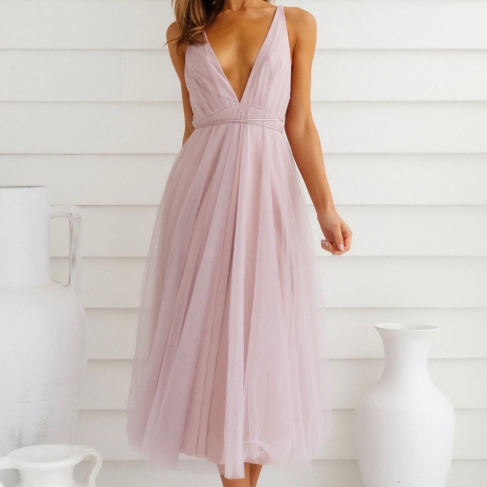 AVAILABLE - Hello Molly Summer Cinderella Dress Lilac, L